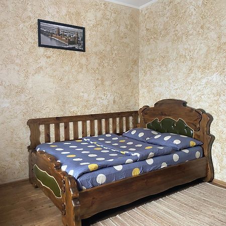 Mini-Hotel Neptun Rivne Zewnętrze zdjęcie